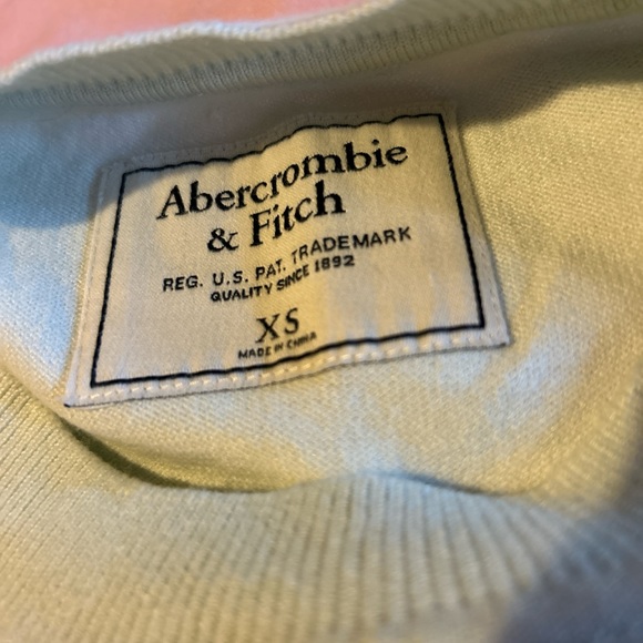 Abercrombie & Fitch Crewneck Sweater - Picture 6 of 7